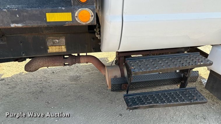 image for item EU0047 2009 Ford F750 dump truck