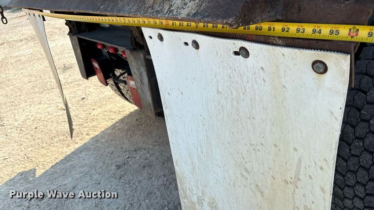 image for item EU0047 2009 Ford F750 dump truck