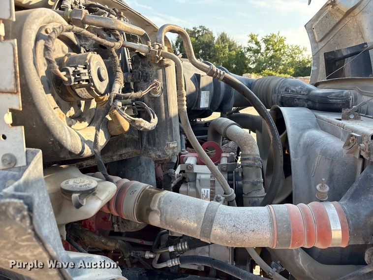 image for item EU0047 2009 Ford F750 dump truck