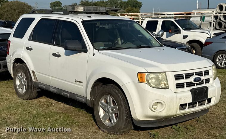 image for item EU0052 2010 Ford Escape Hybrid SUV