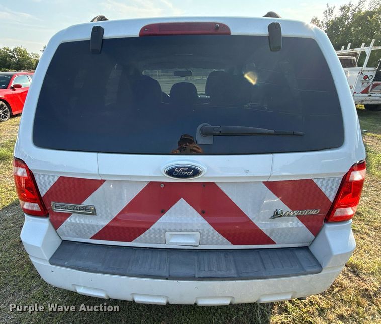 image for item EU0052 2010 Ford Escape Hybrid SUV