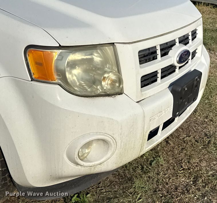 image for item EU0052 2010 Ford Escape Hybrid SUV