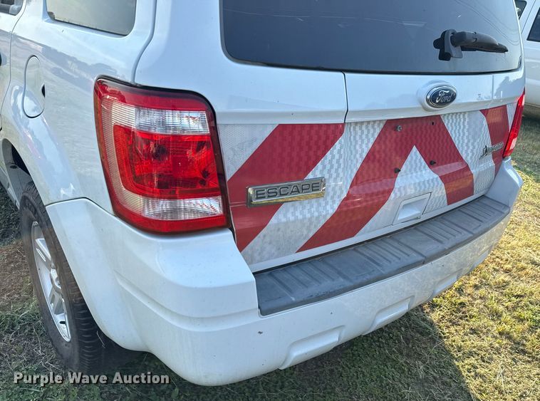 image for item EU0052 2010 Ford Escape Hybrid SUV