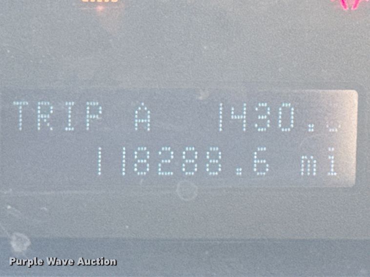 image for item EU0052 2010 Ford Escape Hybrid SUV