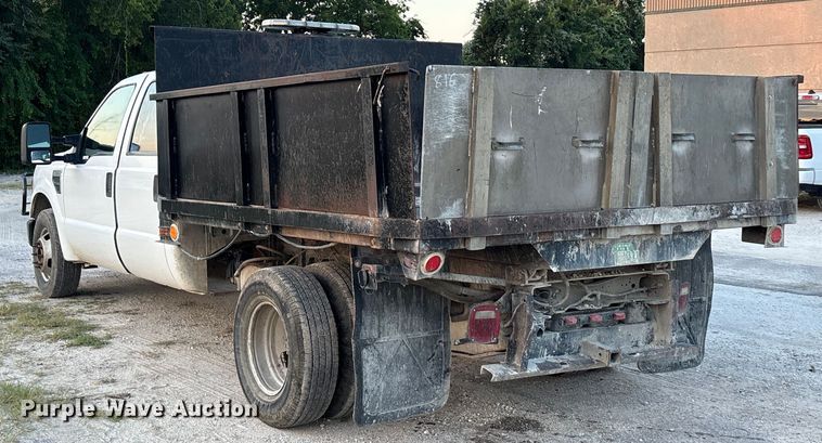 image for item EU0054 2008 Ford F350 Super Duty Crew Cab dump bed pickup truck
