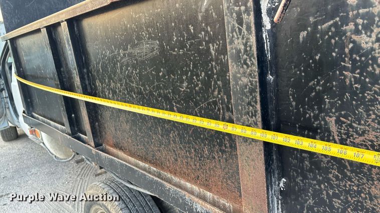 image for item EU0054 2008 Ford F350 Super Duty Crew Cab dump bed pickup truck