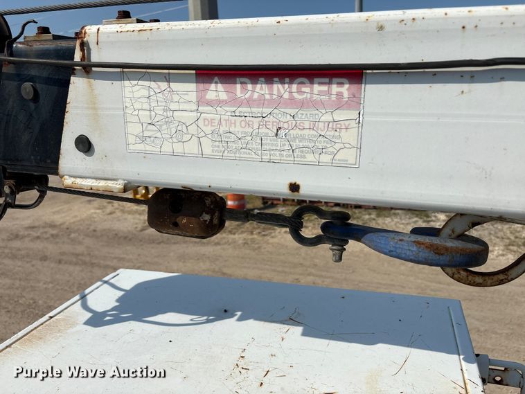 image for item EU0055 2009 Ford F550 utility / service truck