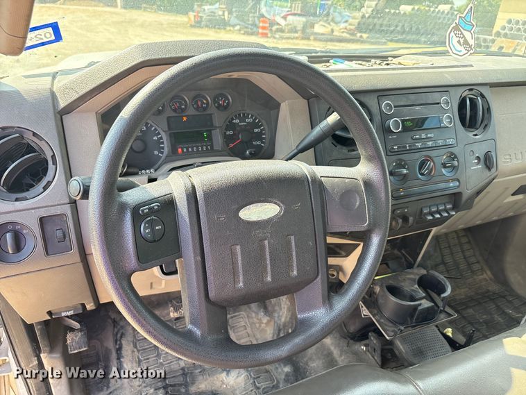 image for item EU0055 2009 Ford F550 utility / service truck