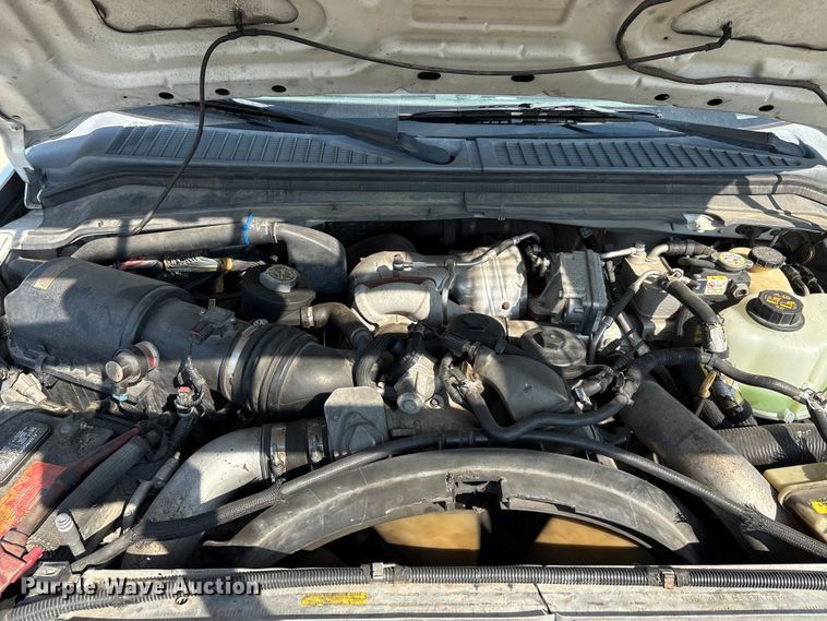 image for item EU0055 2009 Ford F550 utility / service truck