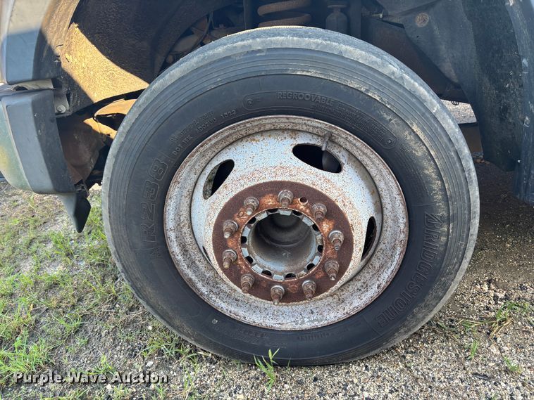 image for item EU0055 2009 Ford F550 utility / service truck