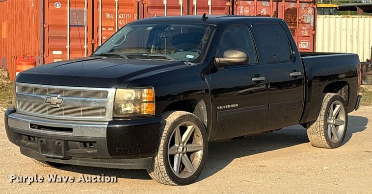 image for item EU0059 2010 Chevrolet Silverado 1500 Crew Cab pickup truck
