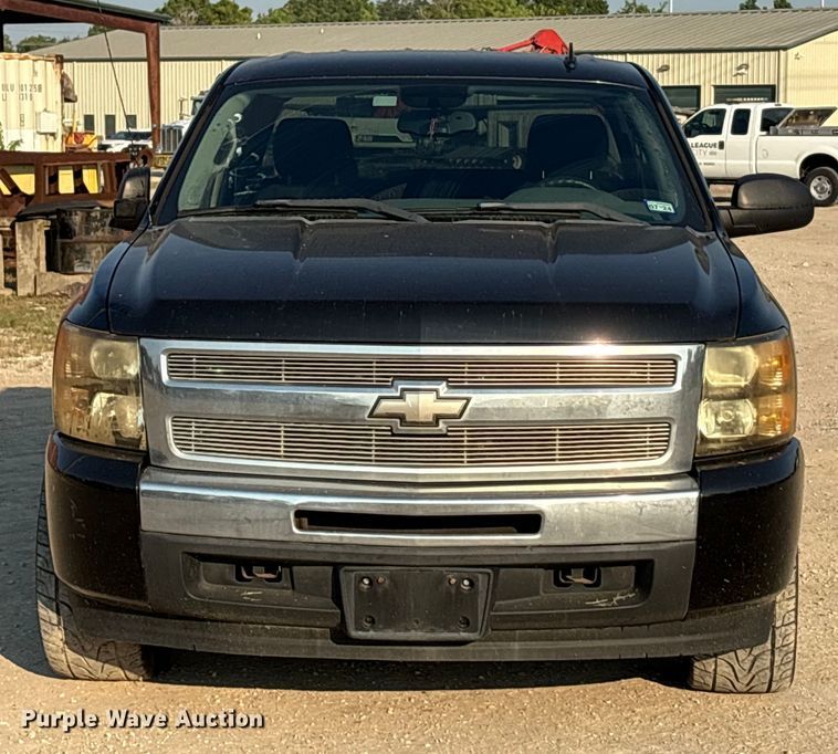 image for item EU0059 2010 Chevrolet Silverado 1500 Crew Cab pickup truck