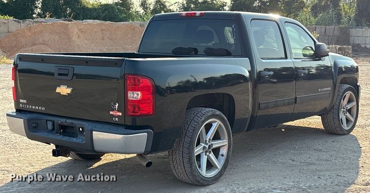 image for item EU0059 2010 Chevrolet Silverado 1500 Crew Cab pickup truck