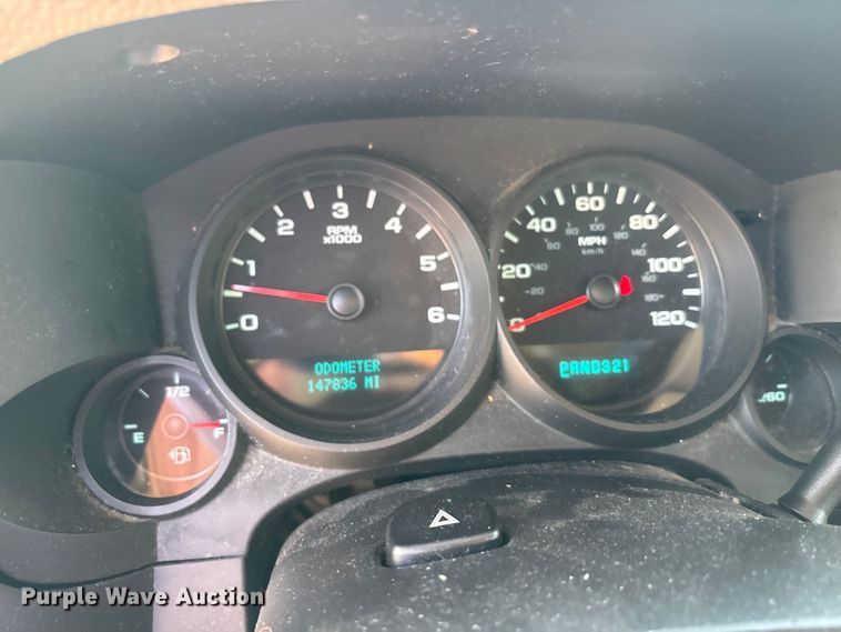 image for item EU0059 2010 Chevrolet Silverado 1500 Crew Cab pickup truck