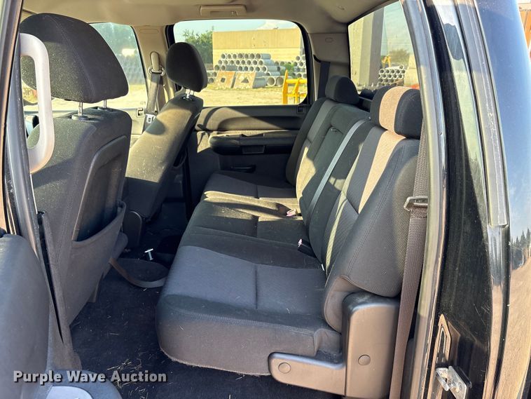 image for item EU0059 2010 Chevrolet Silverado 1500 Crew Cab pickup truck