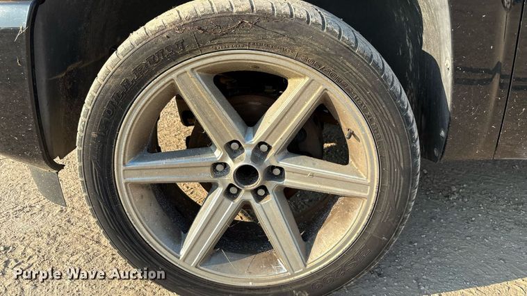 image for item EU0059 2010 Chevrolet Silverado 1500 Crew Cab pickup truck