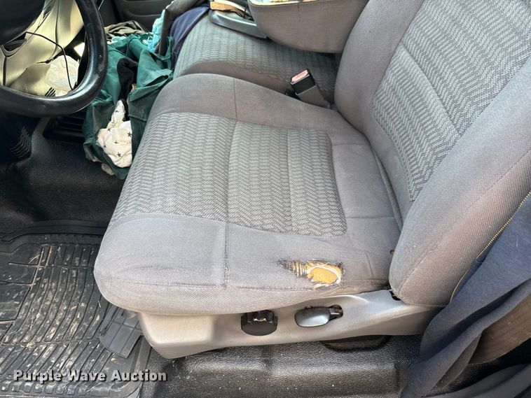 image for item EU0062 2002 Ford F150 pickup truck