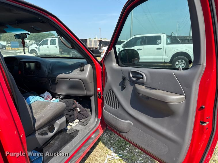 image for item EU0062 2002 Ford F150 pickup truck