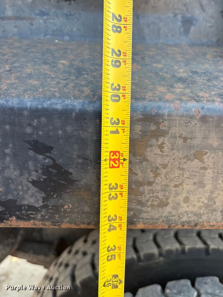 image for item EU0063 2009 Ford F750 dump truck