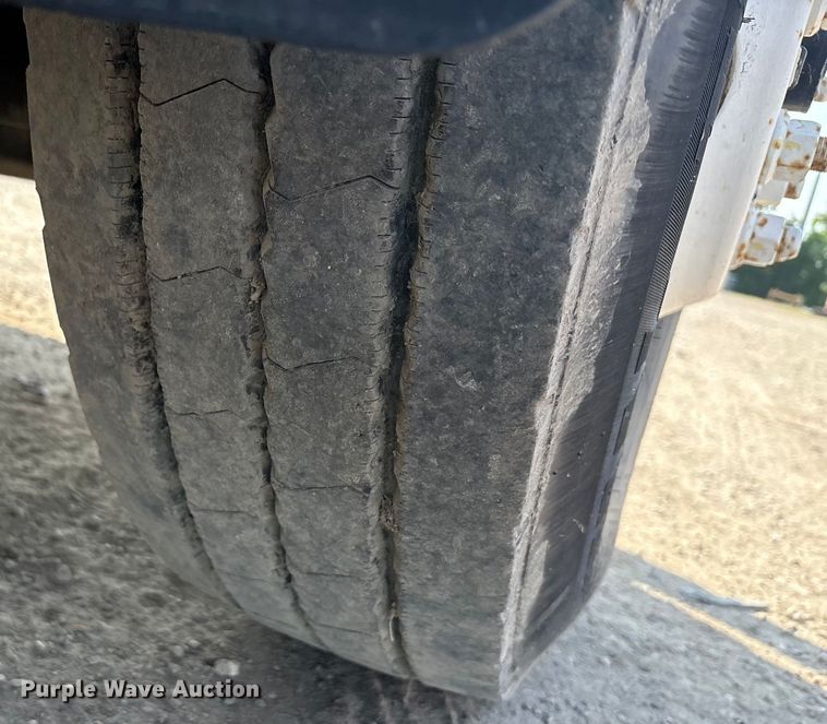 image for item EU0063 2009 Ford F750 dump truck