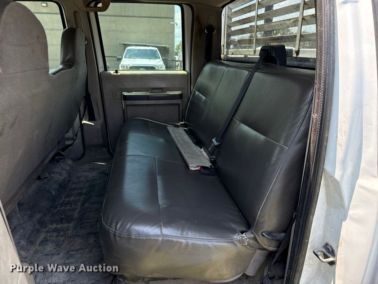 image for item EU0064 2010 Ford F350 Super Duty Crew Cab utility bed pickup truck