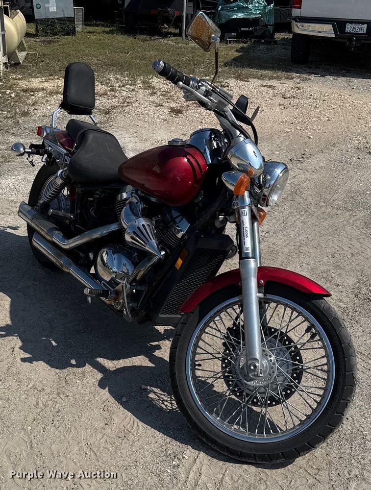 image for item EU0065 2006 Honda VT750 motorcycle