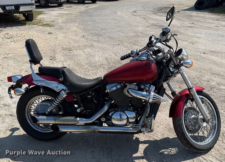 image for item EU0065 2006 Honda VT750 motorcycle