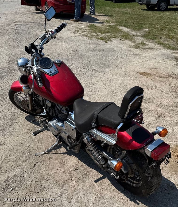 image for item EU0065 2006 Honda VT750 motorcycle