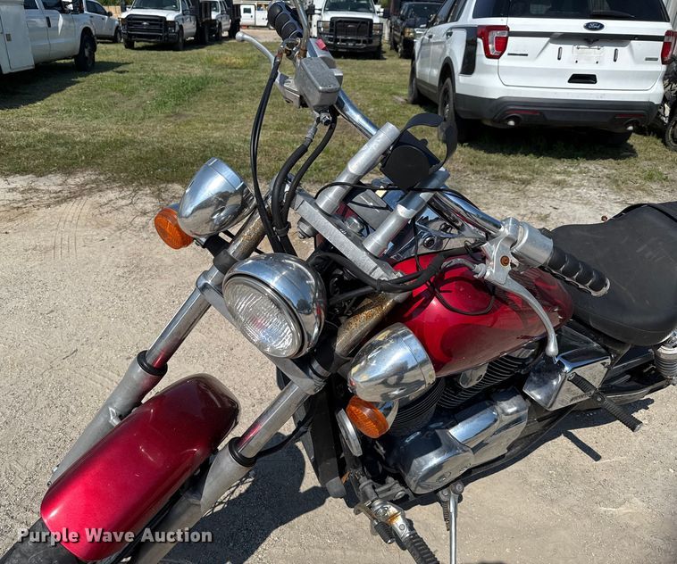 image for item EU0065 2006 Honda VT750 motorcycle