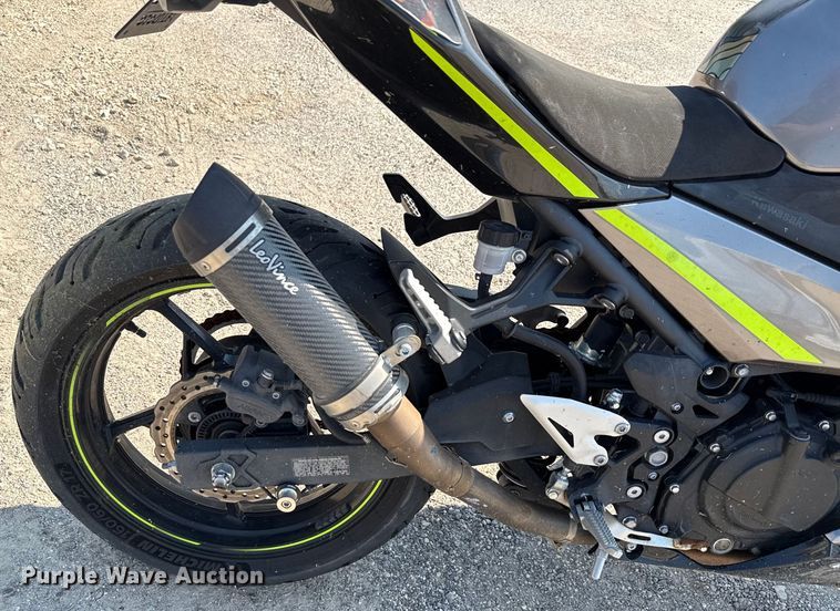 image for item EU0066 2021 Kawasaki EX400 Ninja motorcycle