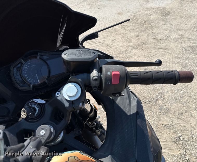 image for item EU0066 2021 Kawasaki EX400 Ninja motorcycle