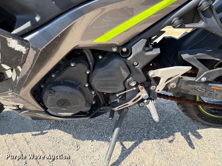 image for item EU0066 2021 Kawasaki EX400 Ninja motorcycle