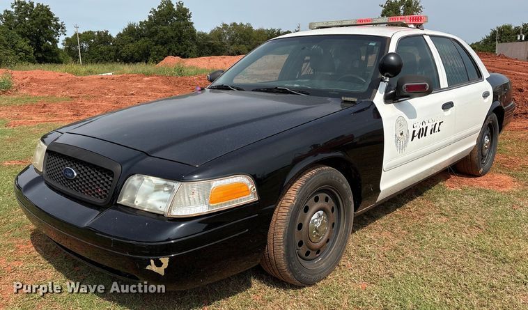 image for item EU3671 2010 Ford Crown Victoria Police Interceptor 