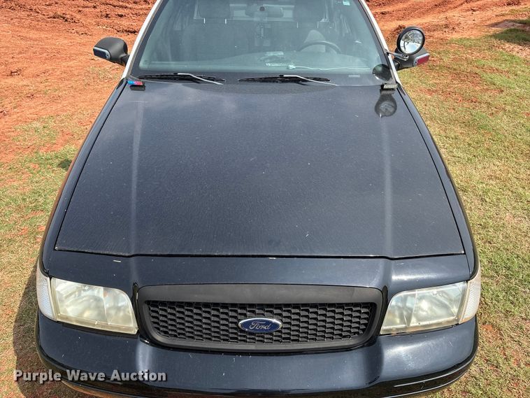 image for item EU3671 2010 Ford Crown Victoria Police Interceptor 