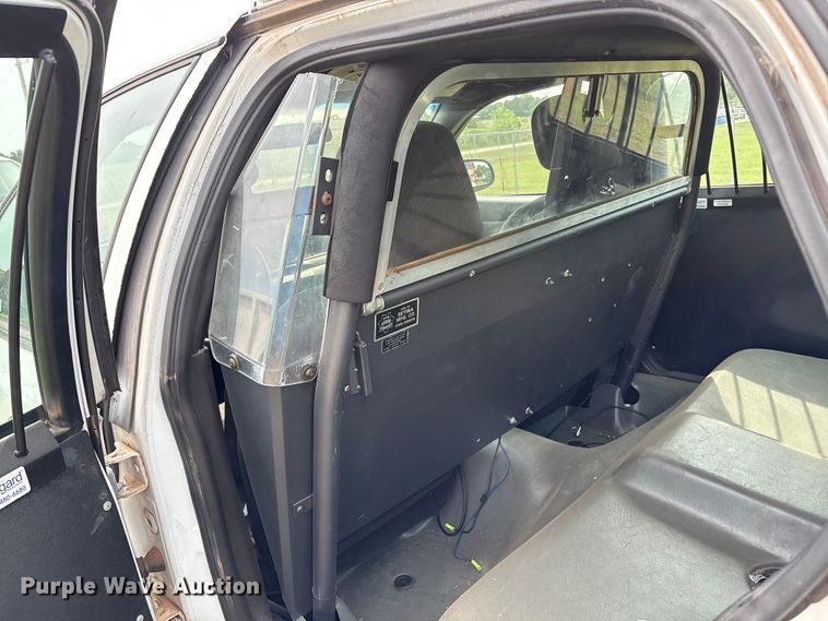 image for item EU3672 2010 Ford Crown Victoria Police Interceptor 