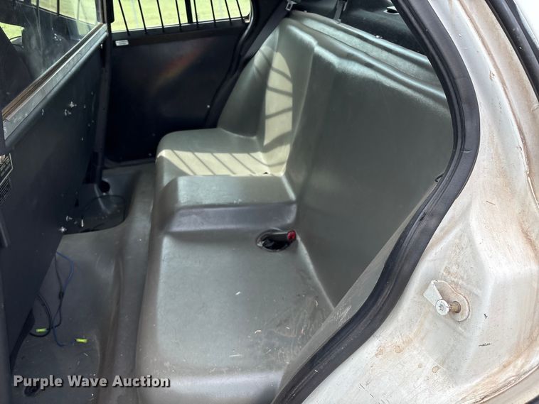 image for item EU3672 2010 Ford Crown Victoria Police Interceptor 