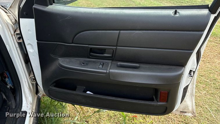 image for item EU3672 2010 Ford Crown Victoria Police Interceptor 