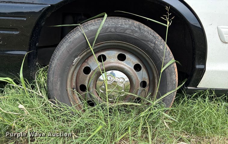 image for item EU3672 2010 Ford Crown Victoria Police Interceptor 