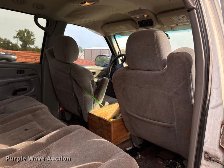 image for item EU3675 2004 Chevrolet Tahoe SUV