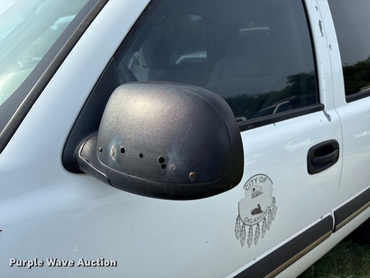 image for item EU3675 2004 Chevrolet Tahoe SUV