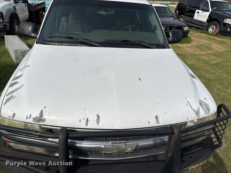 image for item EU3675 2004 Chevrolet Tahoe SUV