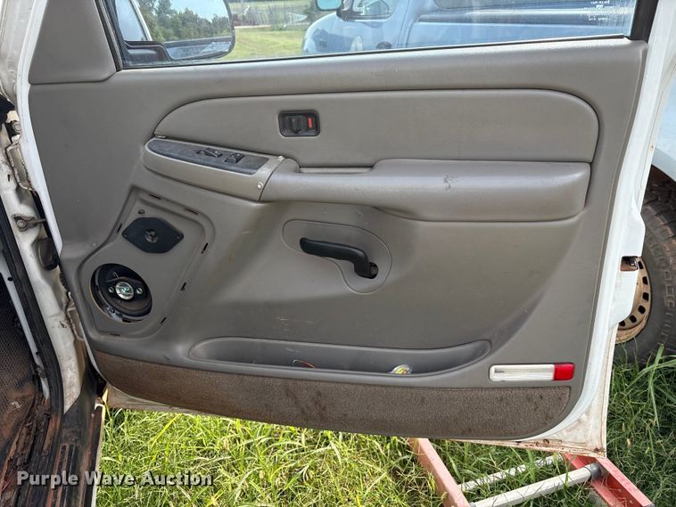 image for item EU3675 2004 Chevrolet Tahoe SUV