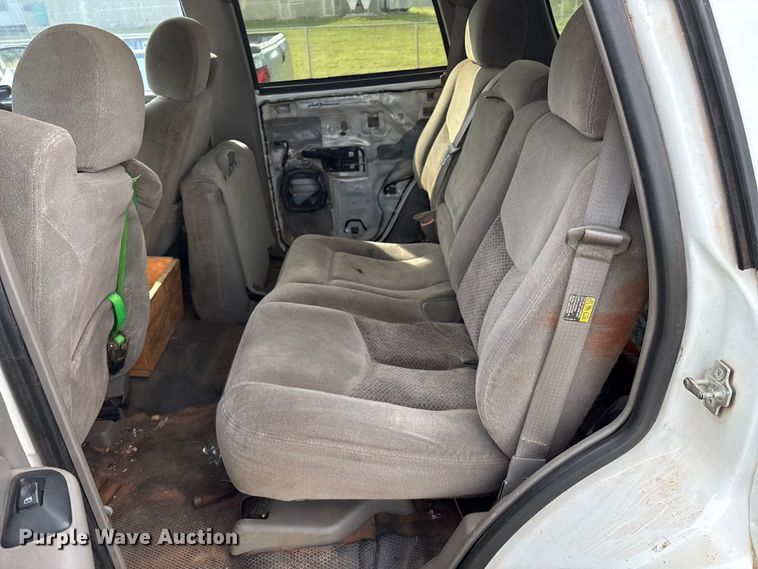 image for item EU3675 2004 Chevrolet Tahoe SUV