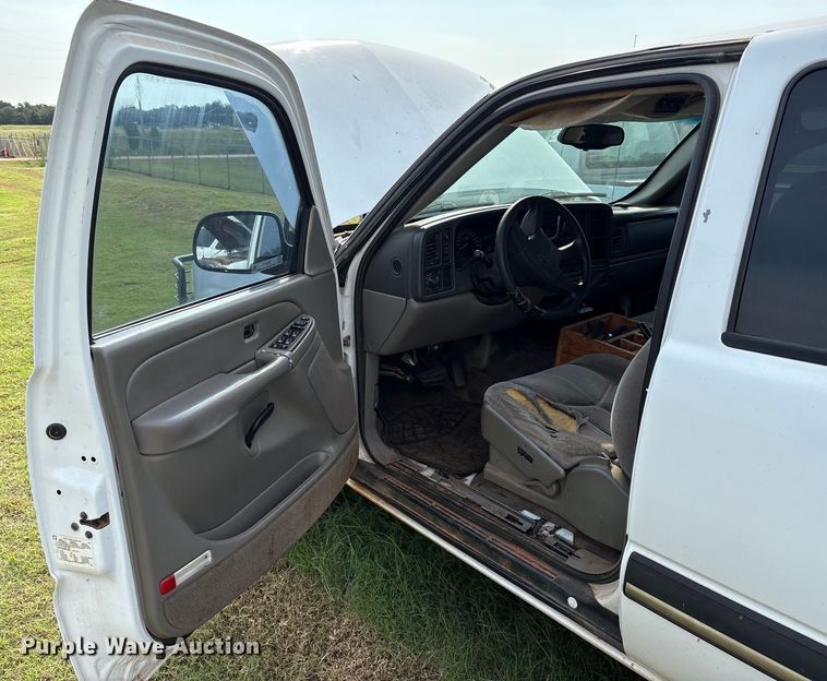 image for item EU3675 2004 Chevrolet Tahoe SUV