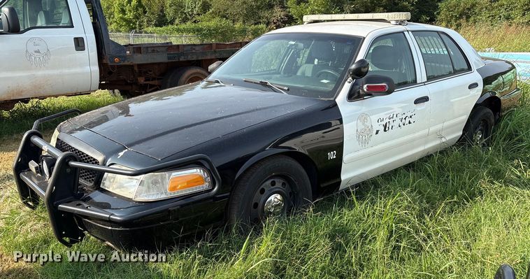 image for item EU3677 2010 Ford Crown Victoria Police Interceptor 