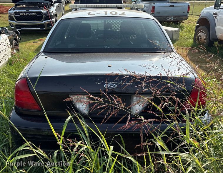 image for item EU3677 2010 Ford Crown Victoria Police Interceptor 