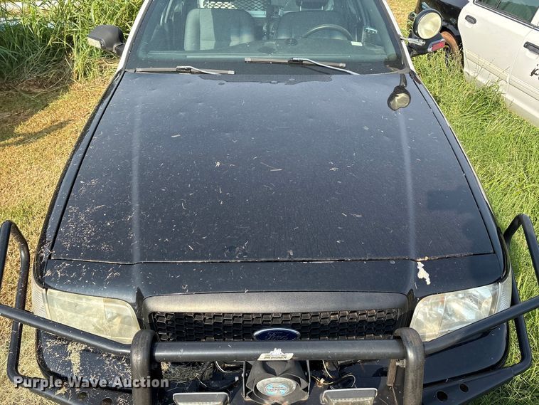 image for item EU3677 2010 Ford Crown Victoria Police Interceptor 