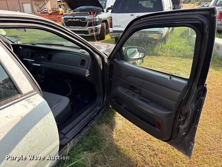 image for item EU3677 2010 Ford Crown Victoria Police Interceptor 