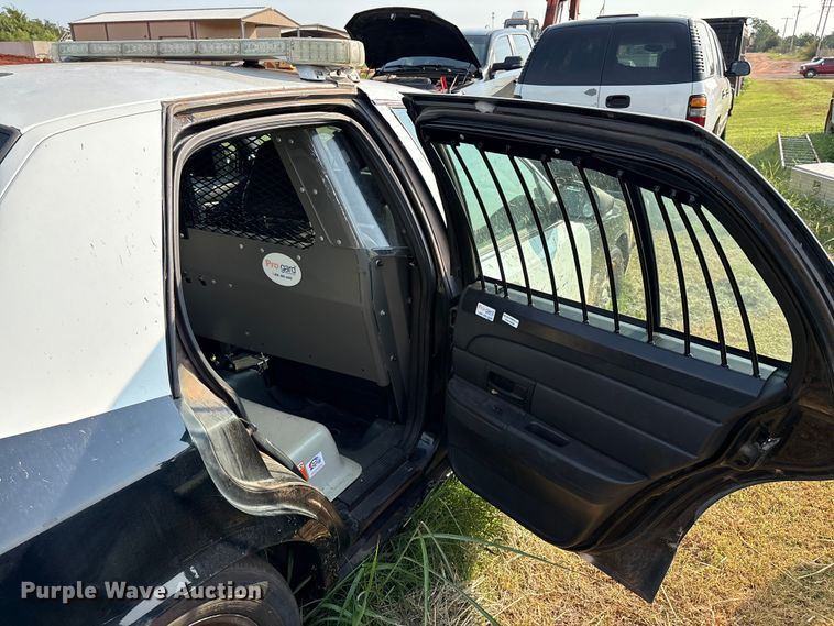 image for item EU3677 2010 Ford Crown Victoria Police Interceptor 