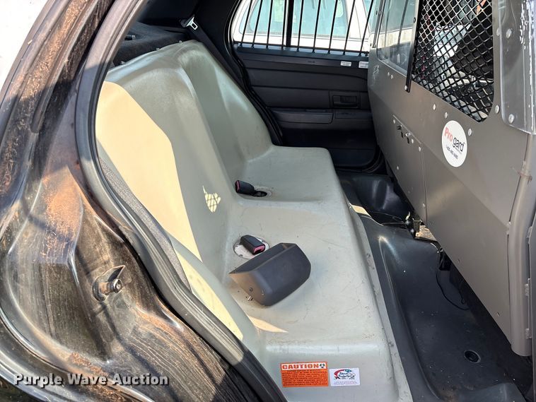 image for item EU3677 2010 Ford Crown Victoria Police Interceptor 